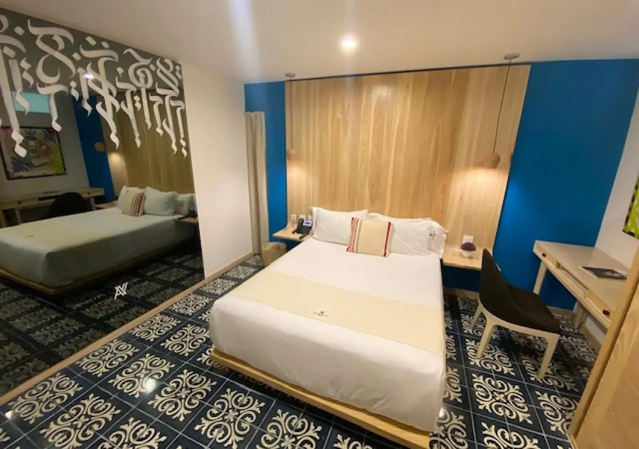 Autentico Vertical Playa Del Carmen Mexico