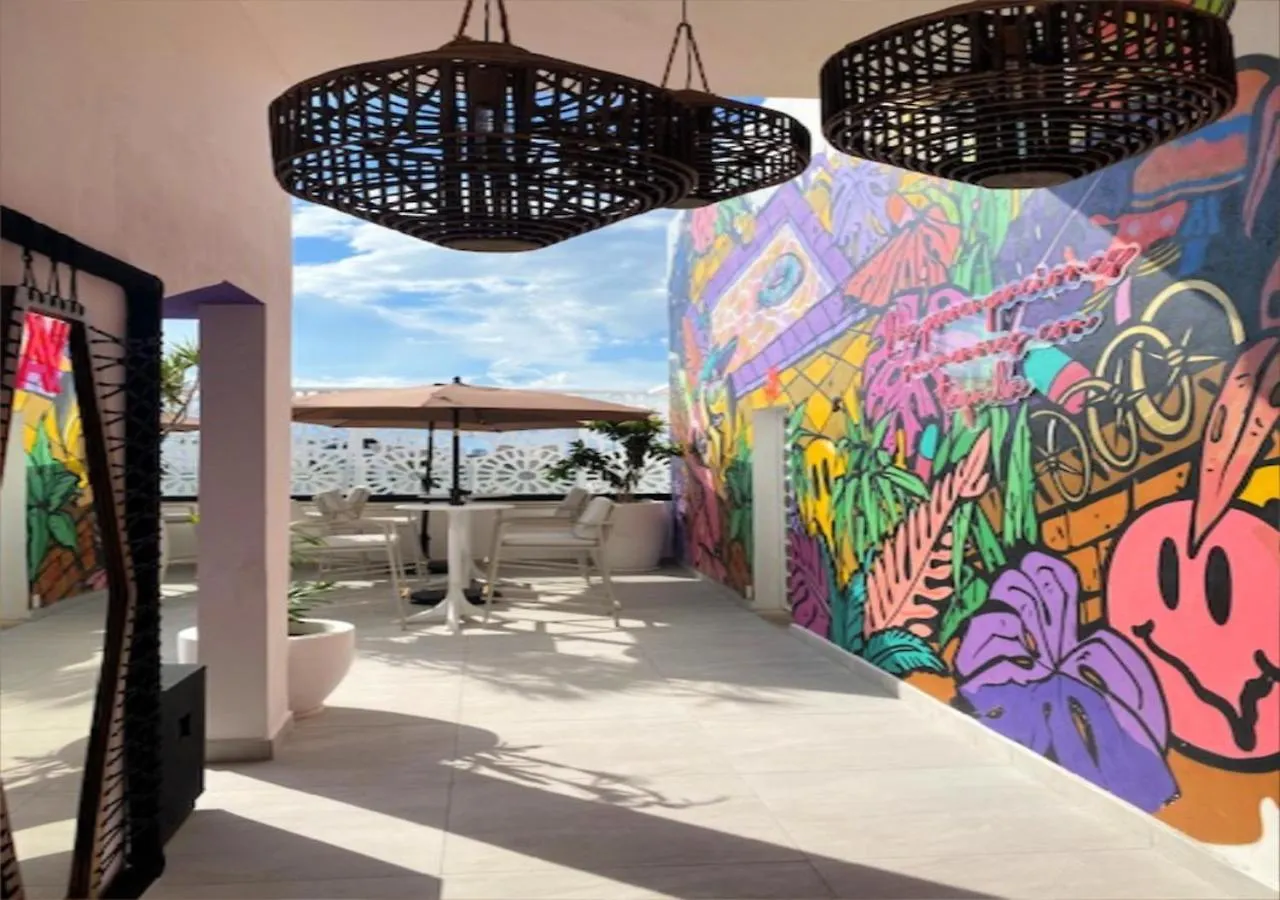 Autentico Vertical Playa Del Carmen Hotel