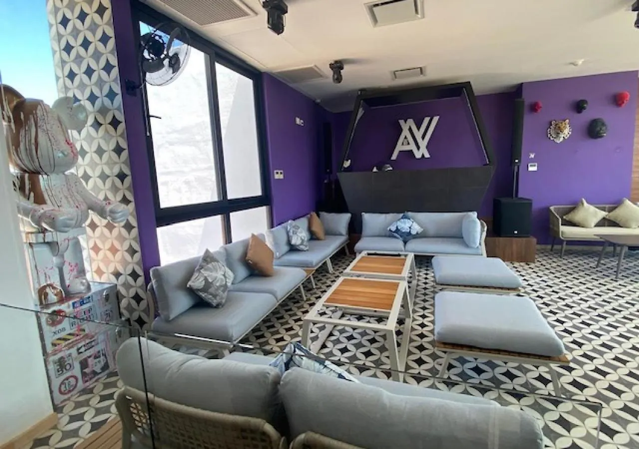 Hotel Autentico Vertical Playa Del Carmen