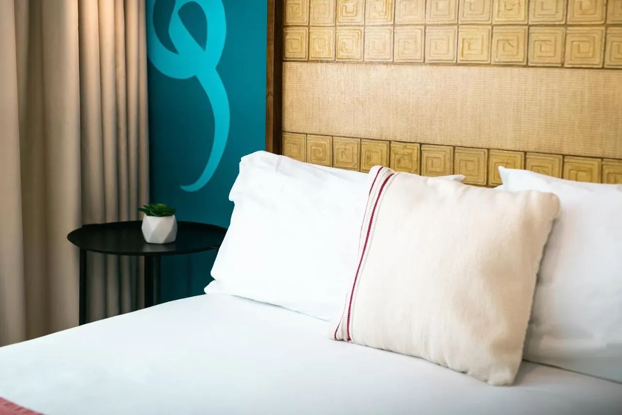 **** Hotel Autentico Vertical Playa Del Carmen Mexico