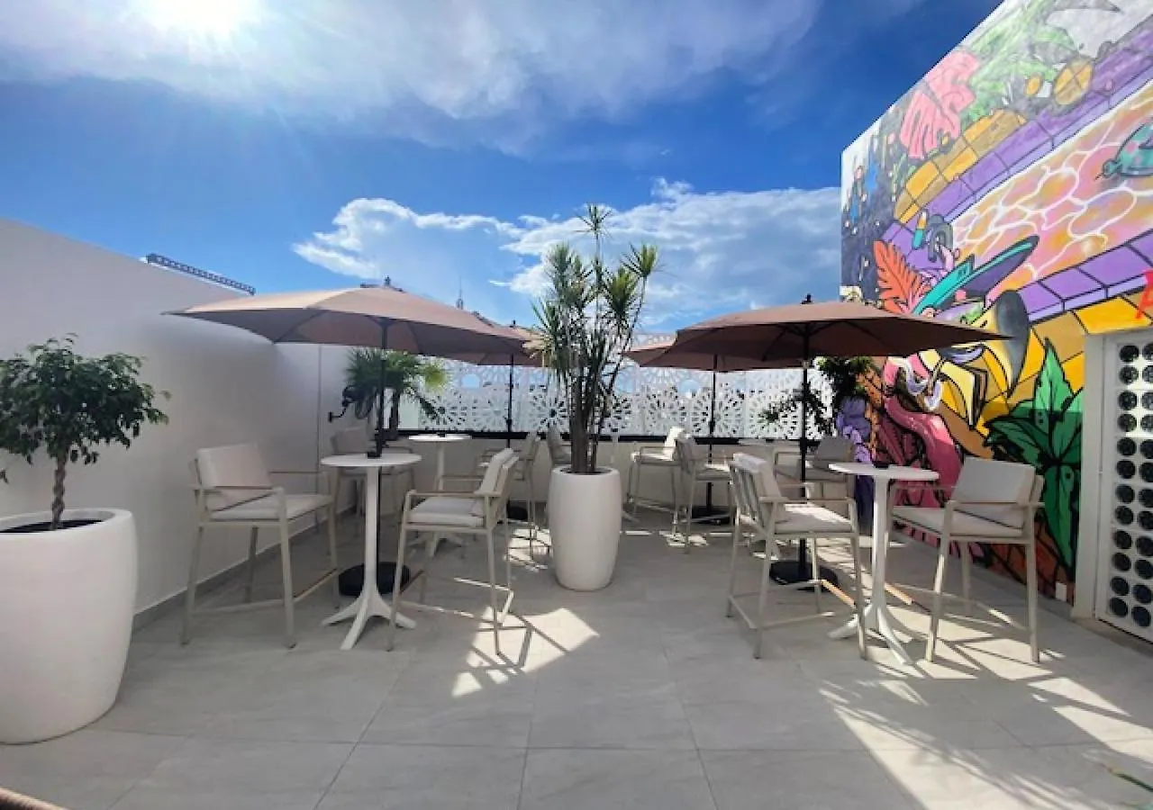 **** Hotel Auténtico Vertical Playa del Carmen México